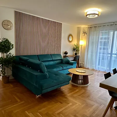 Appartamento 5 Personnes Léon Frot Parigi